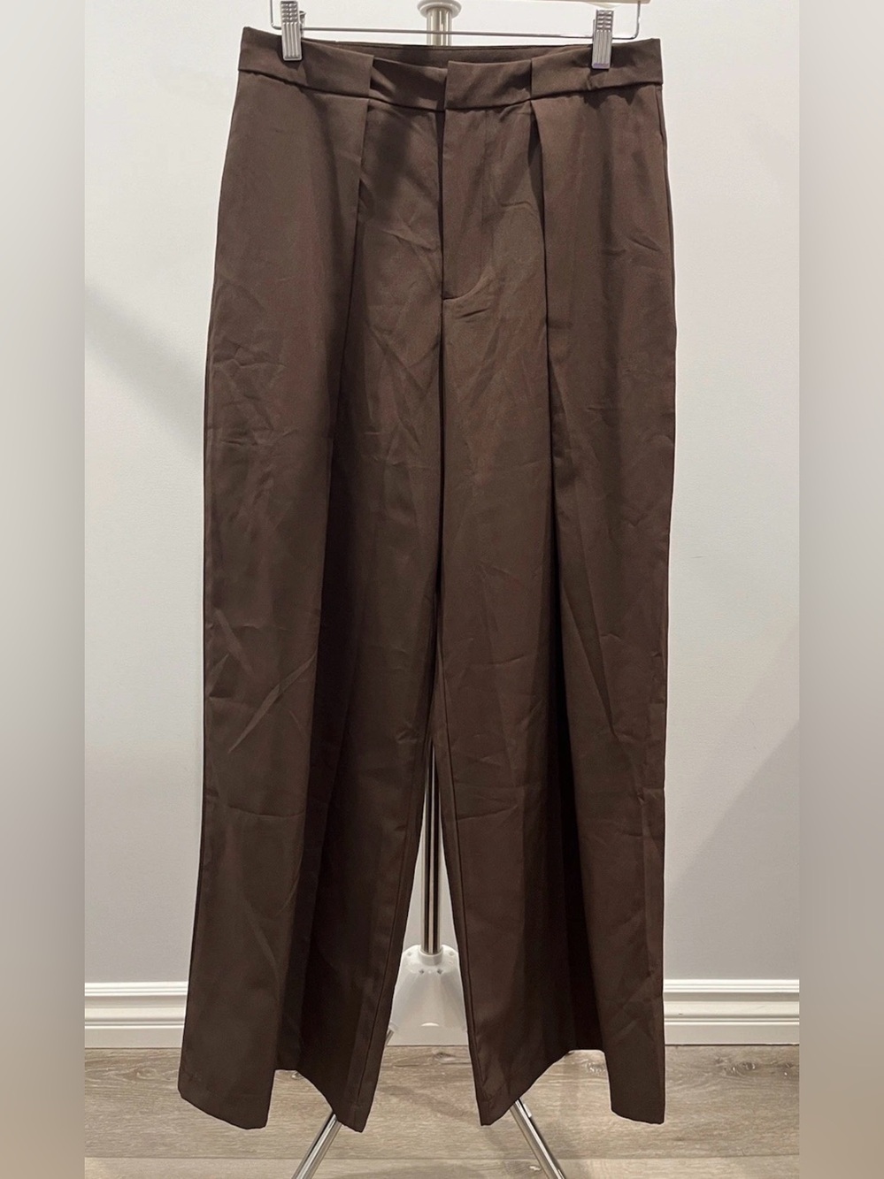 Commense LARGE Brown High Waisted Pleated Wide Leg Pants